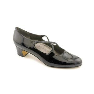 NWB Trotters Women's Jamie Shoes